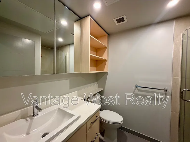 345 Dougall Rd N #325 — Photo 4