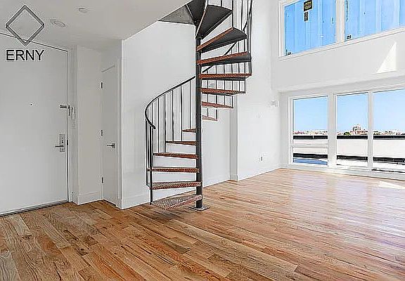 5th image of 662 E New York Ave #6F
