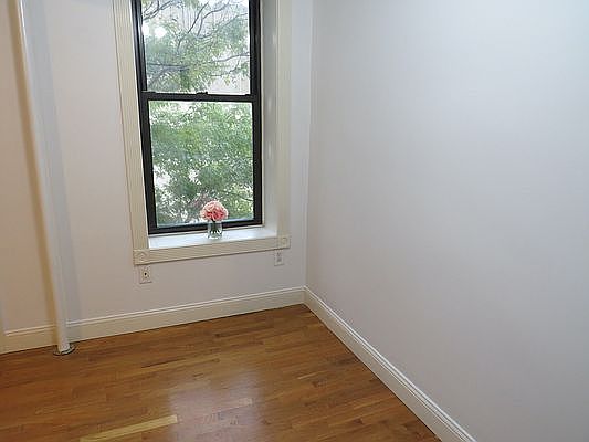 4th image of 286 10th St #3A