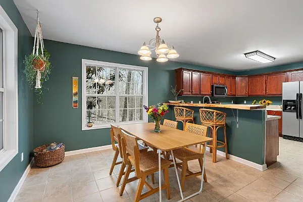 3 bed, 2.5 bath, 2000 sqft, $2,500 — Photo 4