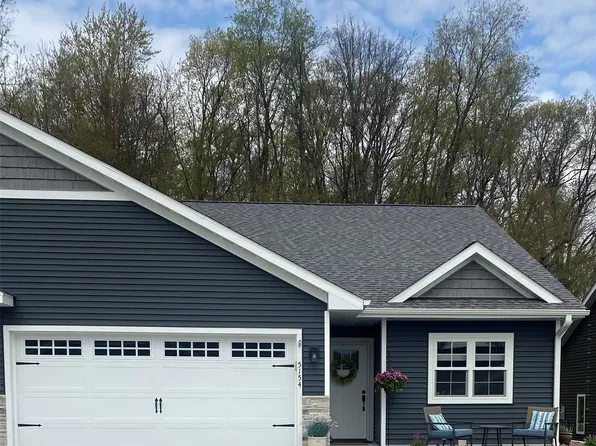 5154 Quiet Hollow Court, Eau Claire, WI 54701