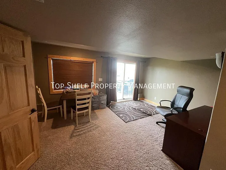 332 NW Driftwood Dr — Photo 10