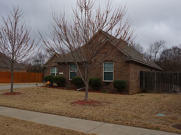 3rd image of 3714 W Mountain View Dr