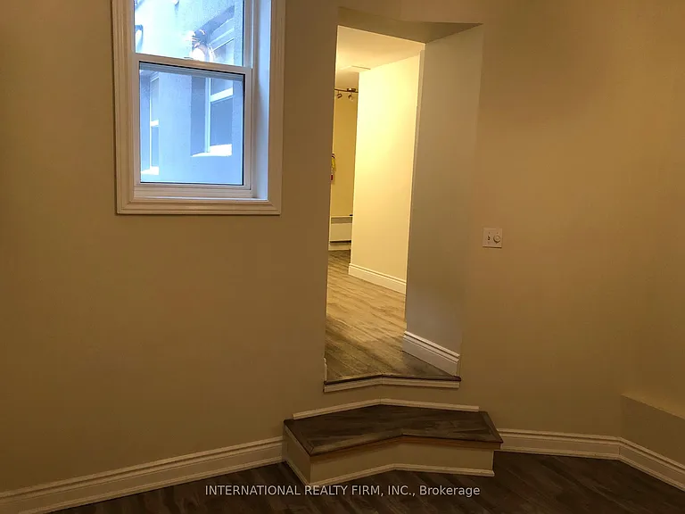 276 George St #2 — Photo 4