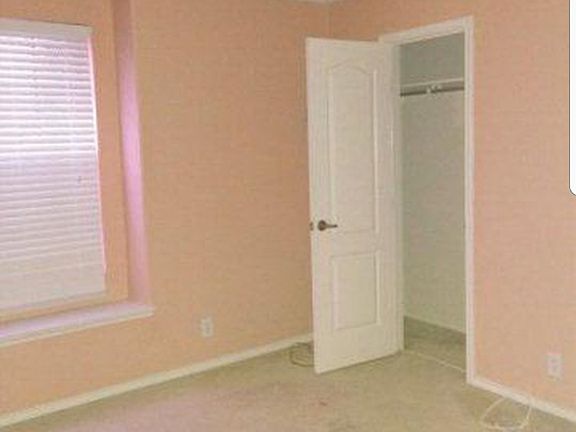 2nd image of 2028 Katherine Ave