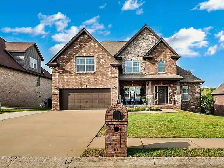 425 Carson Bailey Ct — Photo 24