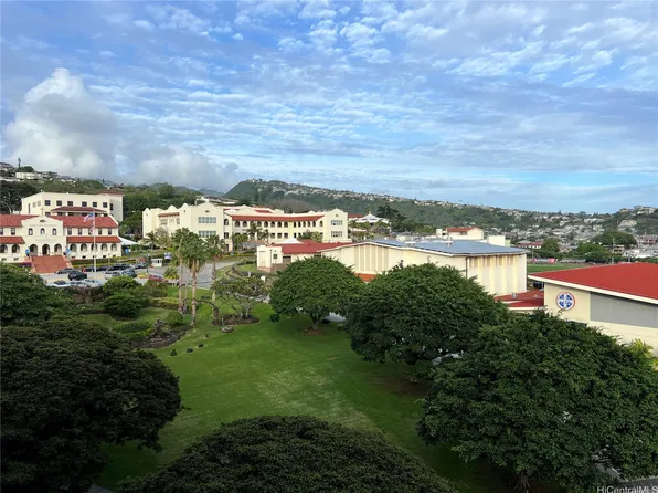 3138 Waialae Ave APT 915, Honolulu, HI 96816