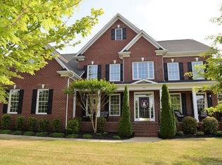 735 Fairway Point Dr, Tega Cay, SC 29708