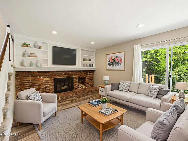 7639 E Mineral Pl — Photo 8