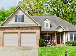 4008 Clinard Rd, Clemmons, NC 27012