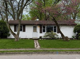 807 W Lowell Ave, Mishawaka, IN 46545
