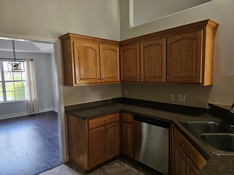 2202 Hagood Loop — Photo 18