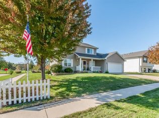 3518 Remington St SW, Cedar Rapids, IA 52404