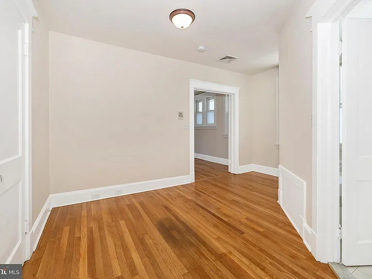231 N Market St #3 — Photo 23