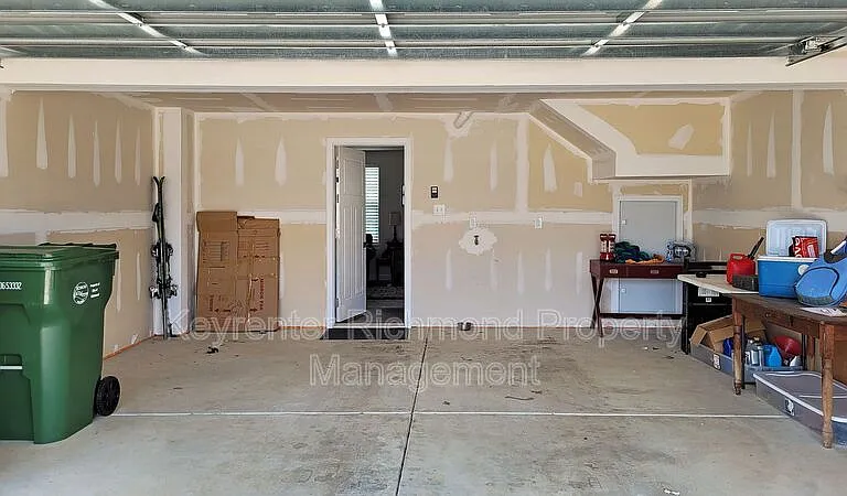 2108 Semmes Ave — Photo 4