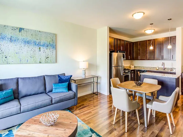 121-towne-apartments-poi-015-1