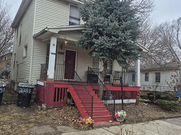 2351 Sharon St, Detroit, MI 48209
