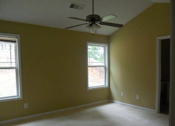 4th image of 199 Glenfield Dr