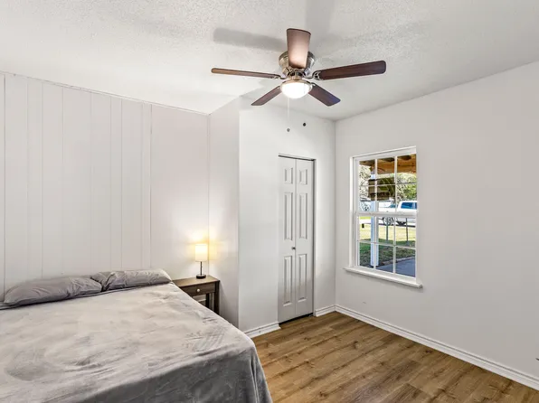 (undisclosed Address), La Marque, TX 77568