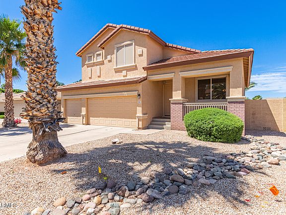 3rd image of 2584 E CALLE DEL NORTE Drive