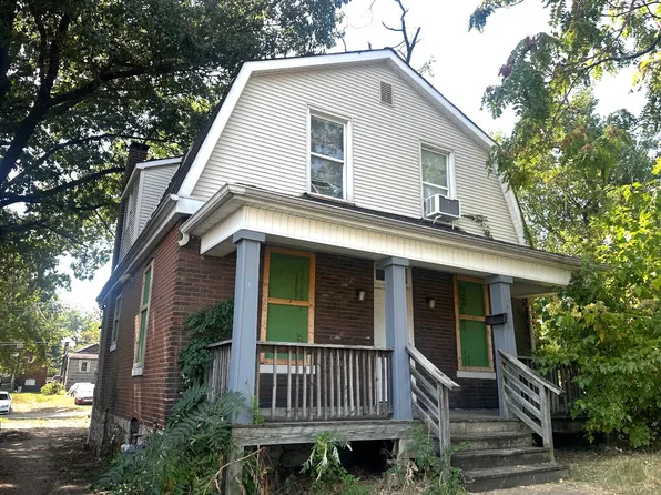 5930 Shulte Ave, Saint Louis, MO 63136