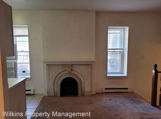 1237 N Cass St APT 102, Milwaukee, WI 53202