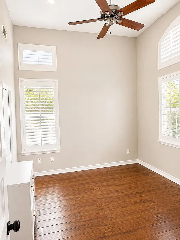 5 bed, 4.5 bath, 3138 sqft, $7,000 — Photo 4