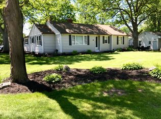 448 Harper Dr, Lewiston, NY 14092