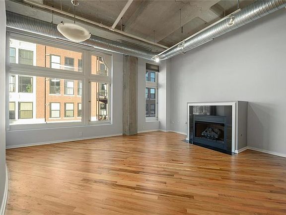4th image of 2107 Grand 304 Blvd #304