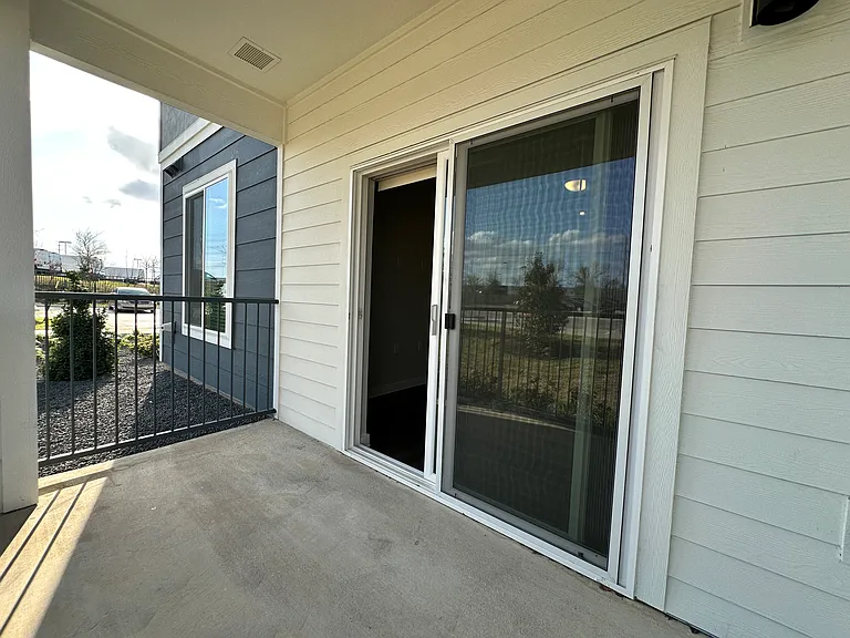 Dee Gabriel Collins Rd — Photo 14