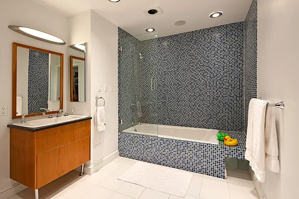 Sold by Corcoran | media 28