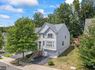 3489 Eagle Ridge Dr, Woodbridge, VA 22191
