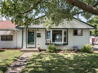 8756 S Keeler Ave, Hometown, IL 60456