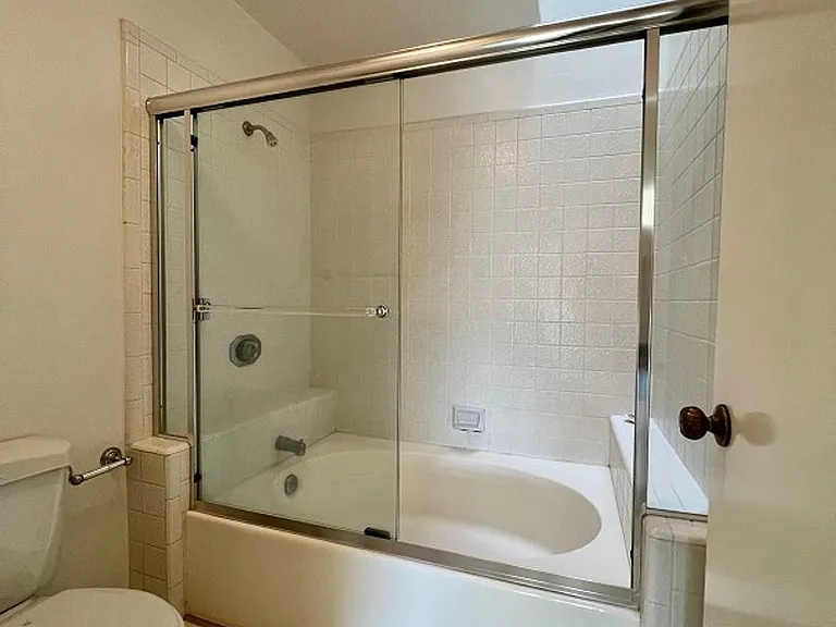 485 Trout Ct — Photo 18