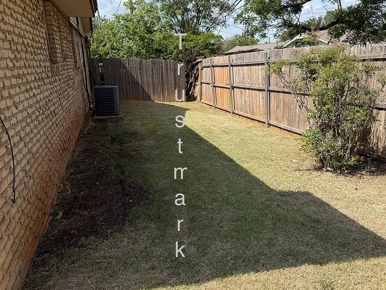 Side yard