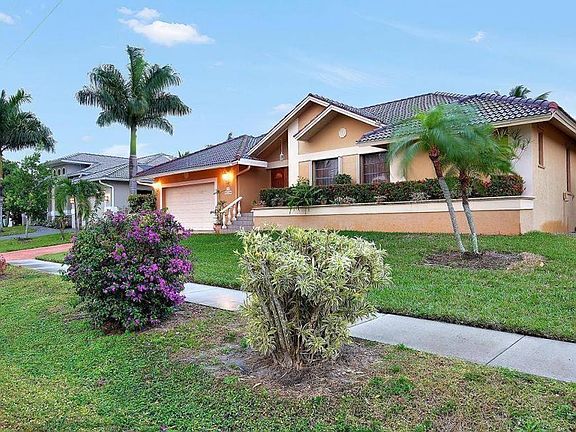 2nd image of 797 Dandelion Ct