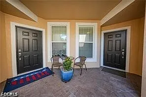 2 bed, 2.0 bath, 1345 sqft, $1,990 — Photo 2