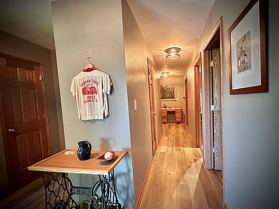 5th image of 7356 Kishwaukee Rd