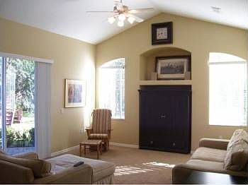 4th image of 293 Hammock Oak Cir