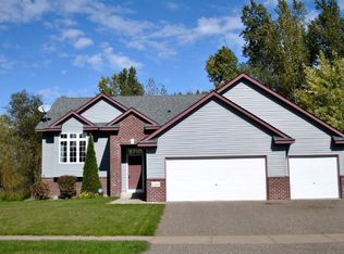 22026 Ethan Ave, Forest Lake, MN 55025