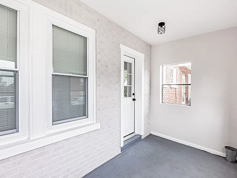 3005 N West St — Photo 3