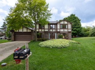 6275 Fairbrook Ct, West Bloomfield, MI 48322