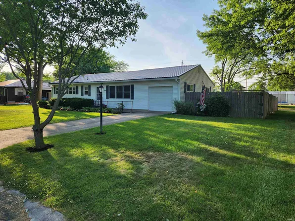 206 W 12th St, Portland, IN 47371