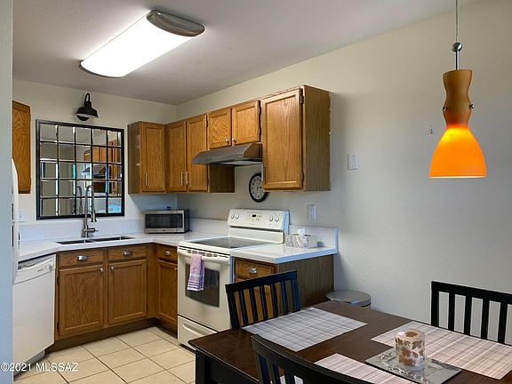 2nd image of 6655 N Canyon Crest Dr Unit 12272