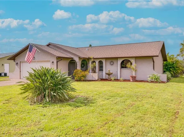 1618 SE 12th St, Cape Coral, FL 33990