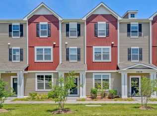 1617 Albany St #1617, Grayslake, IL 60030