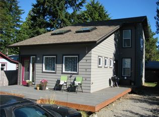 6780 NE Center St, Suquamish, WA 98392