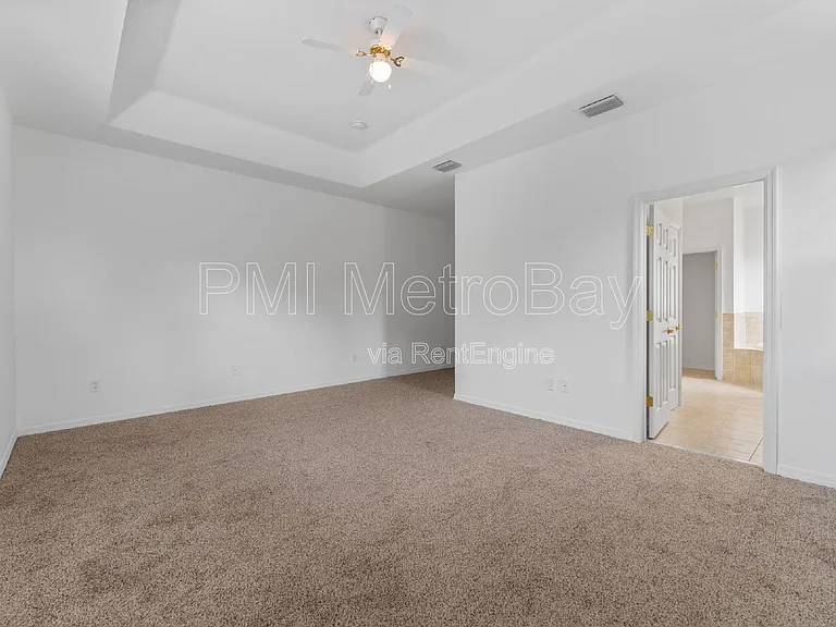 10886 Cory Lake Dr — Photo 24