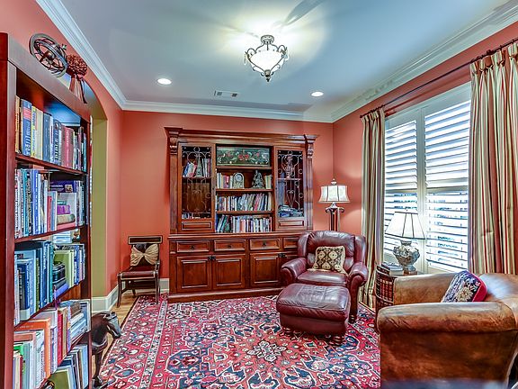 4th image of 1793 Wellsley Dr