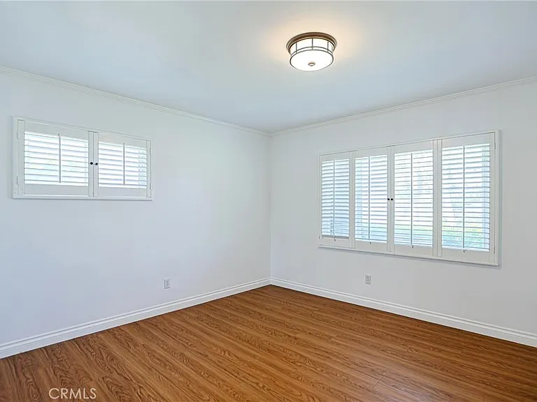 1200 W Rowan St — Photo 26